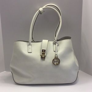 Henri Bendel W57th Carryall tote